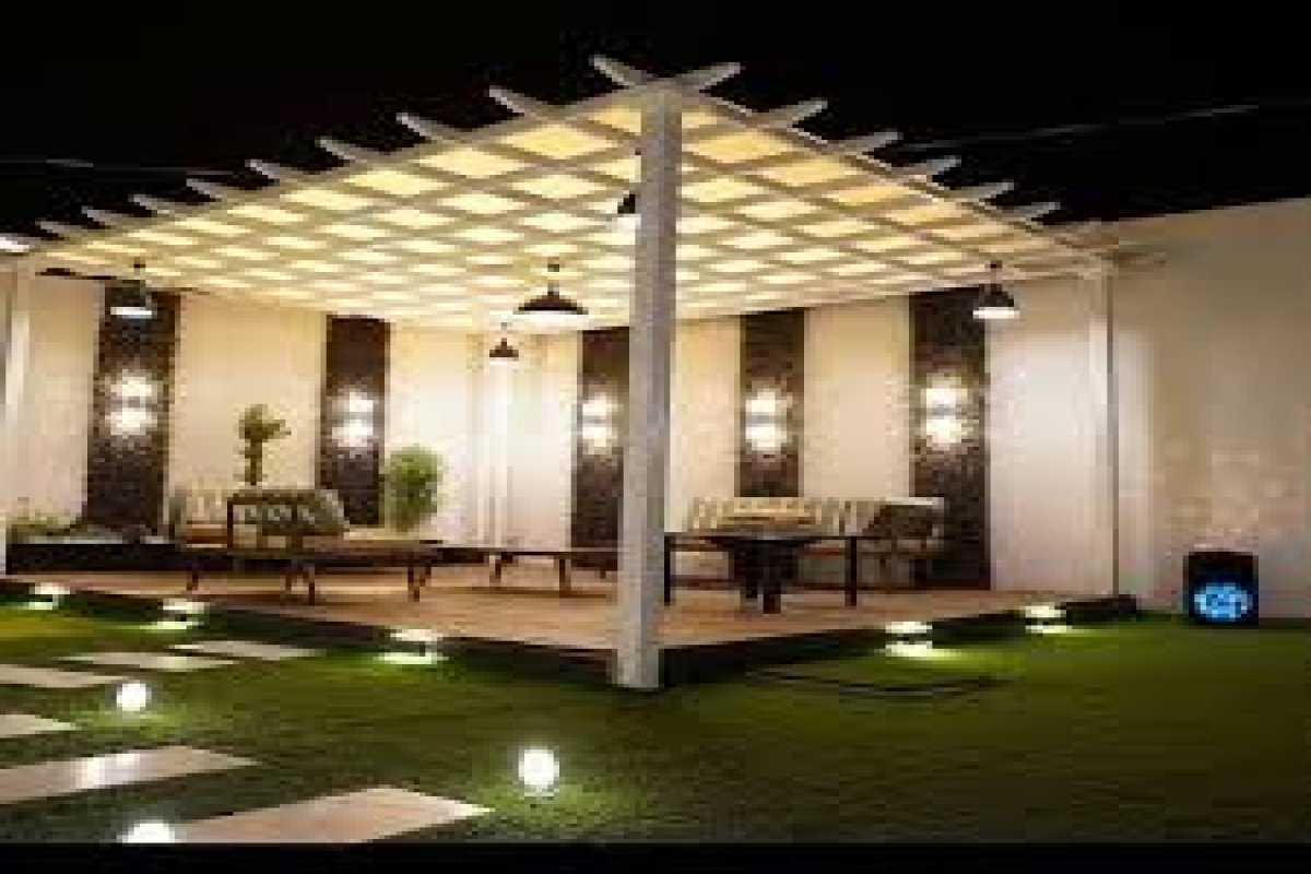 جلسات خارجية تتميز بالراحة والتصميم الأنيق المناسب لجميع المساحات المفتوحة.